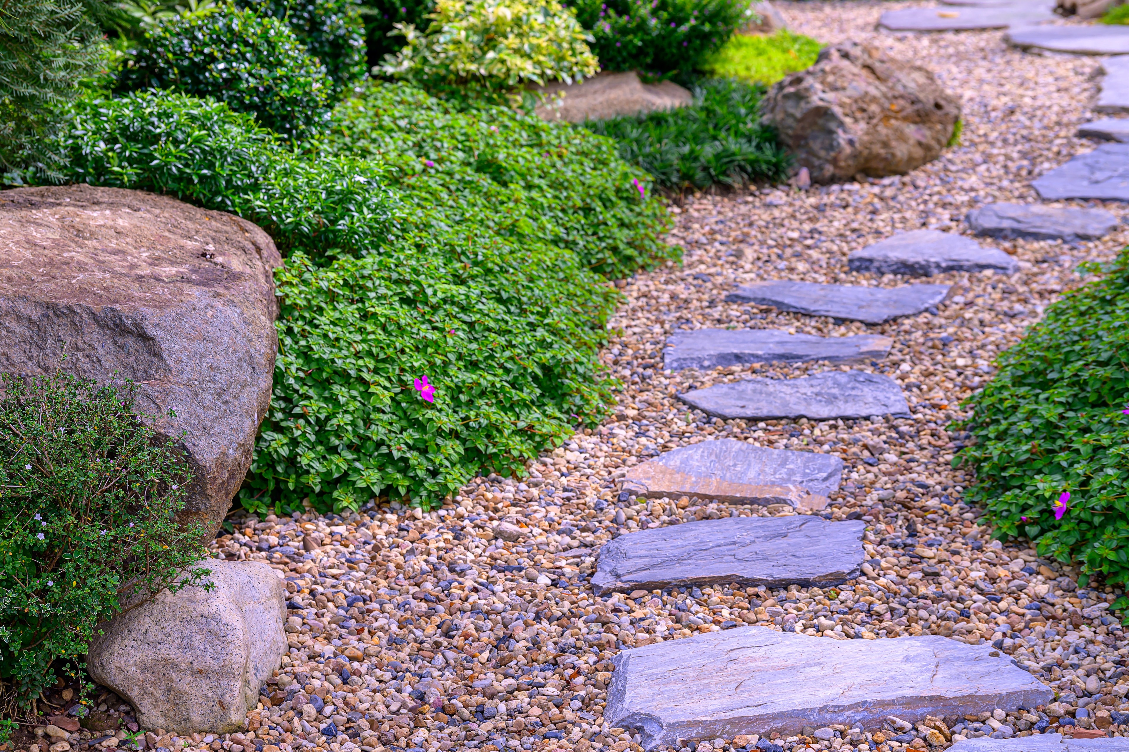 Paving, Stepping Stones & Pathways